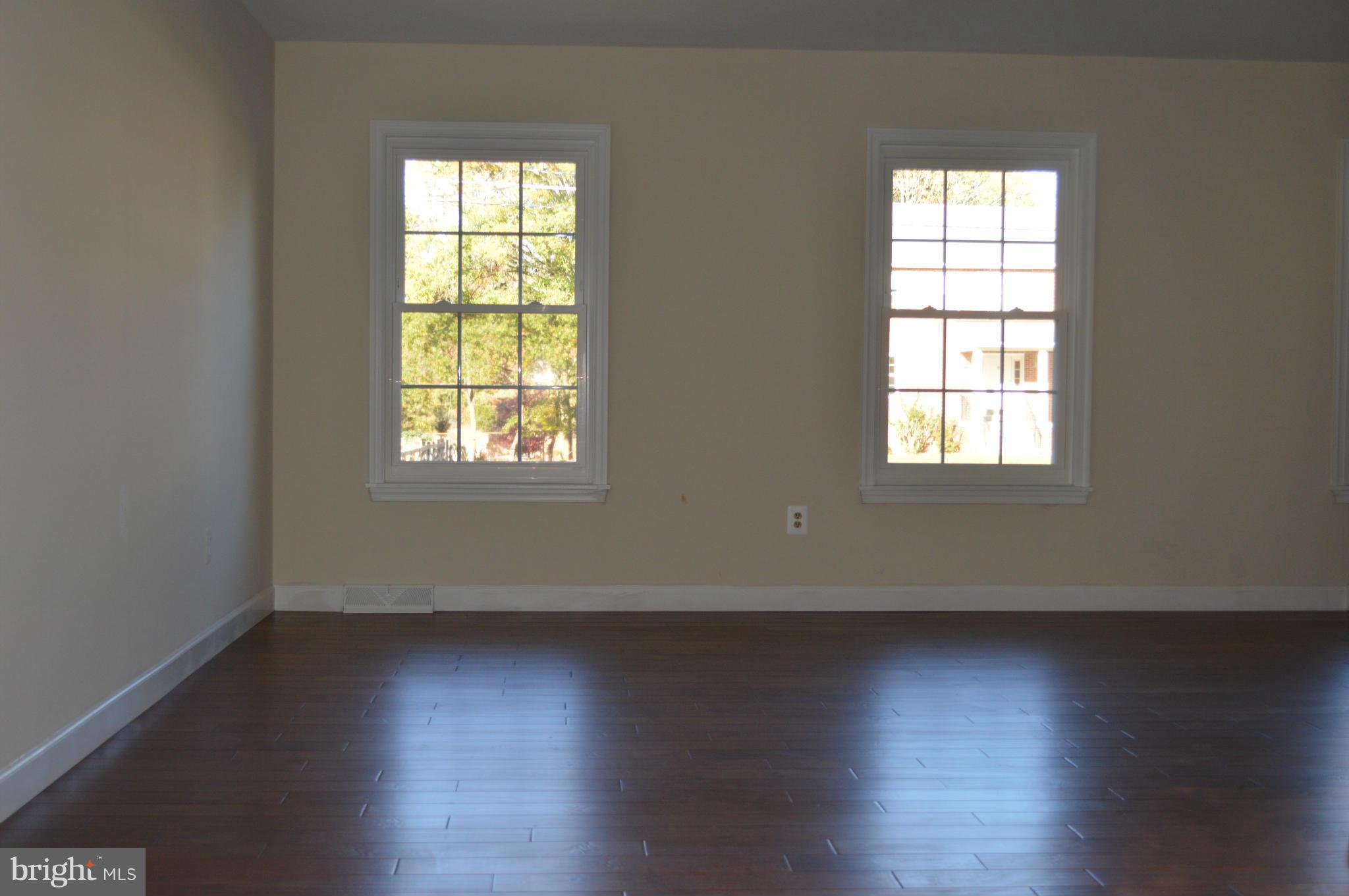 FORT WASHINGTON ESTATES - Residential