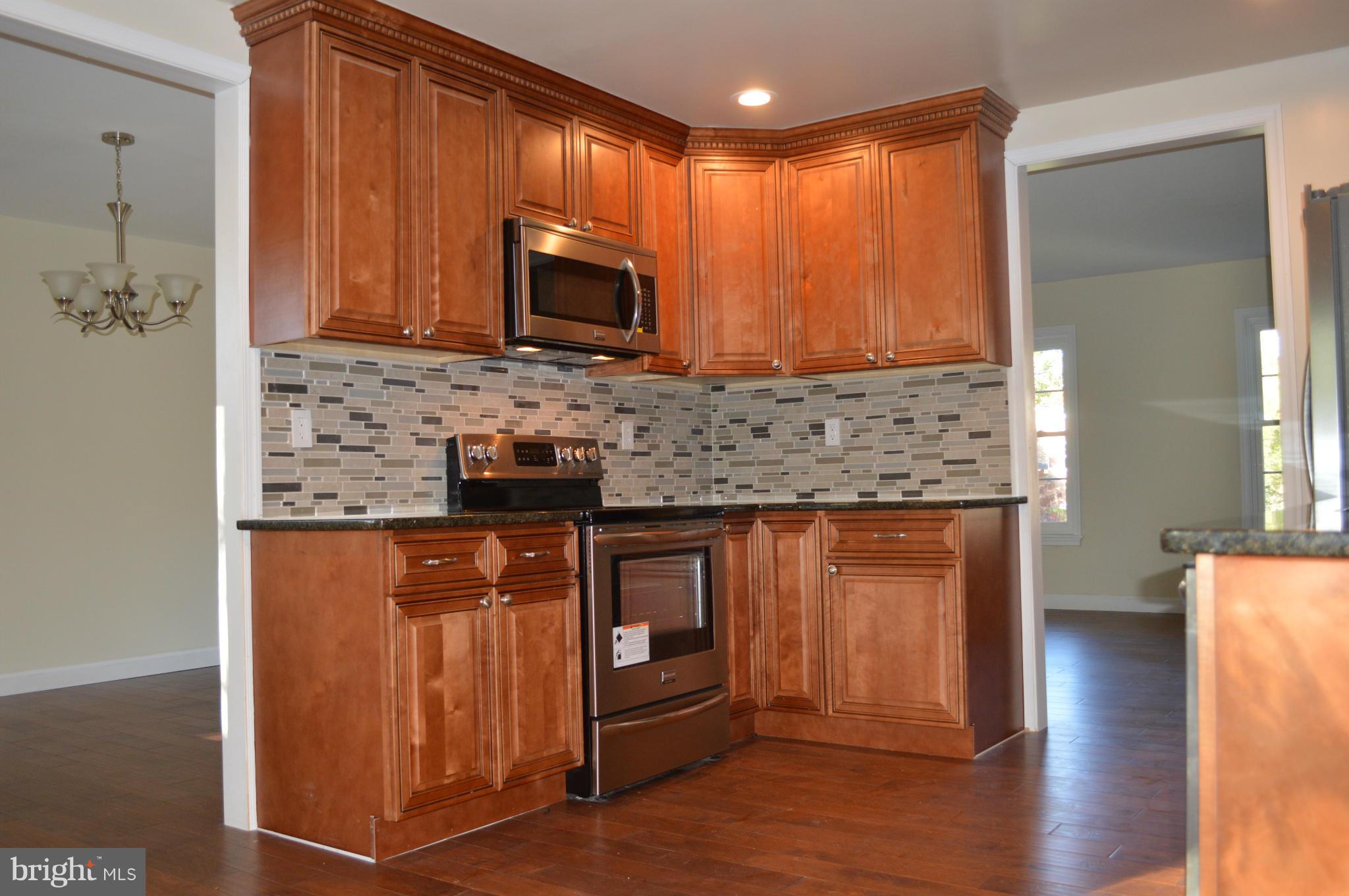 FORT WASHINGTON ESTATES - Residential