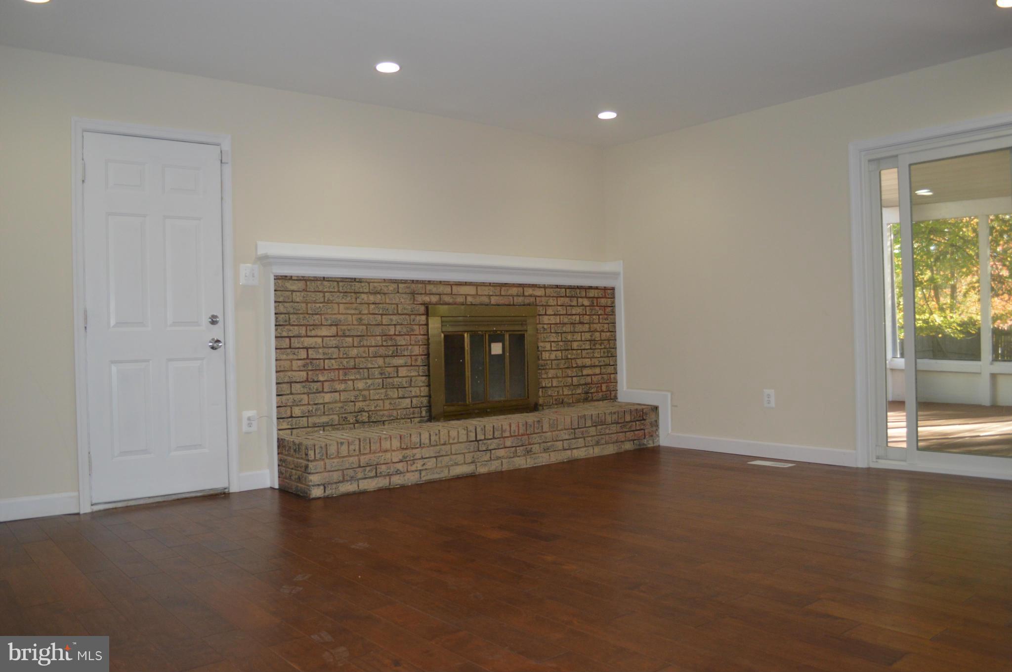 FORT WASHINGTON ESTATES - Residential