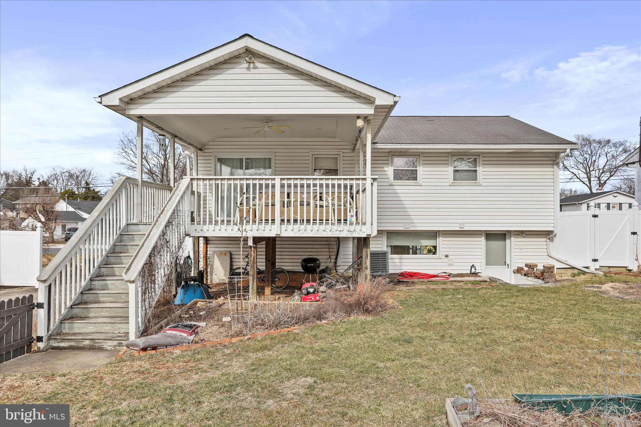 FOREST HILLS - Residential