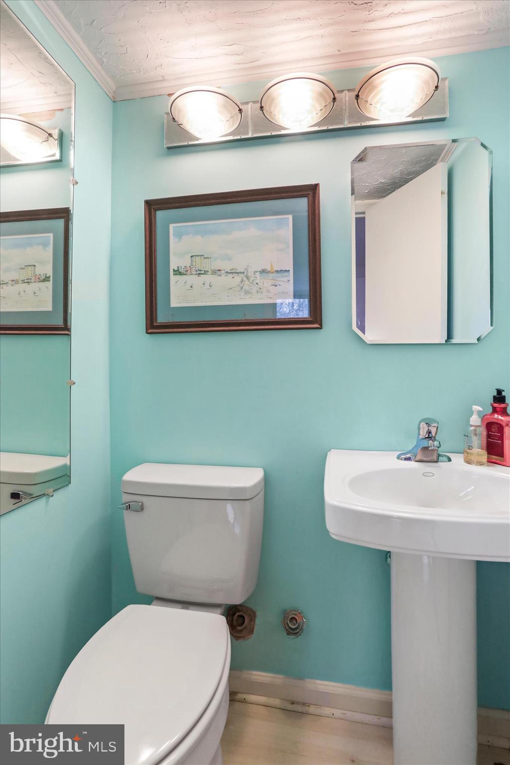 FOREST HILLS - Residential