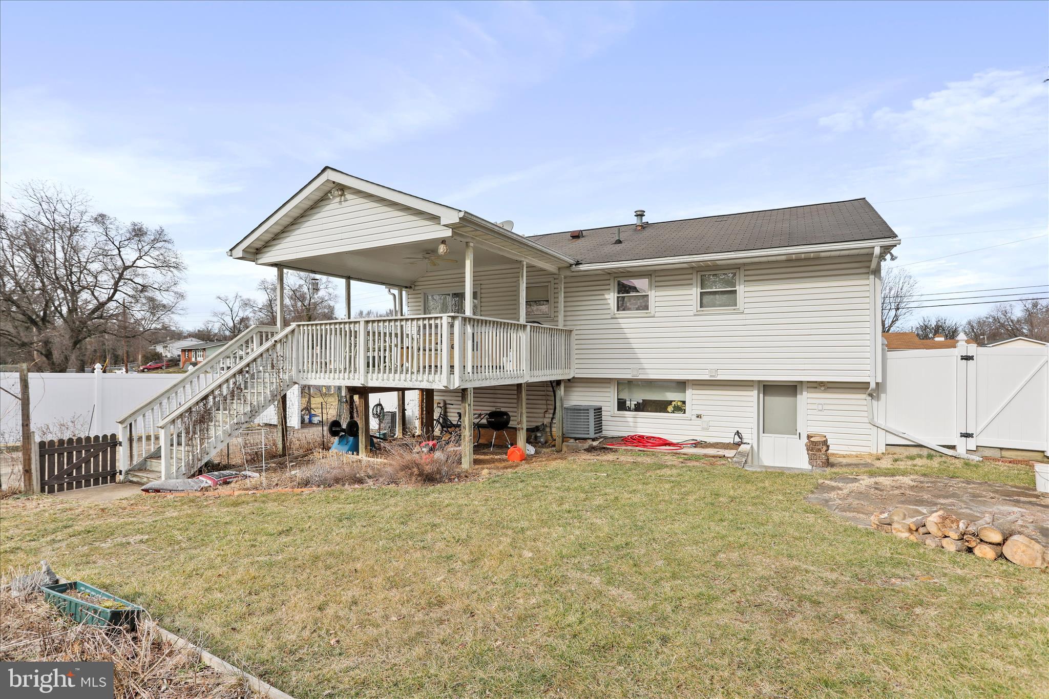 FOREST HILLS - Residential