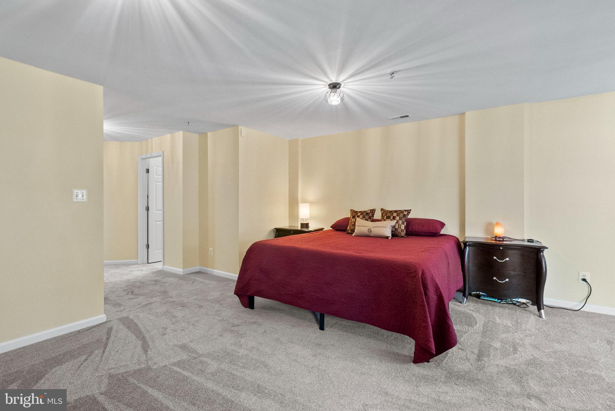 ASHBY PLACE II - Residential