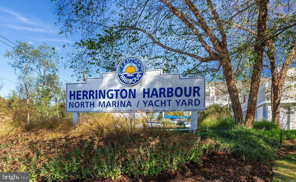 NORTH BEACH PARK - Residential