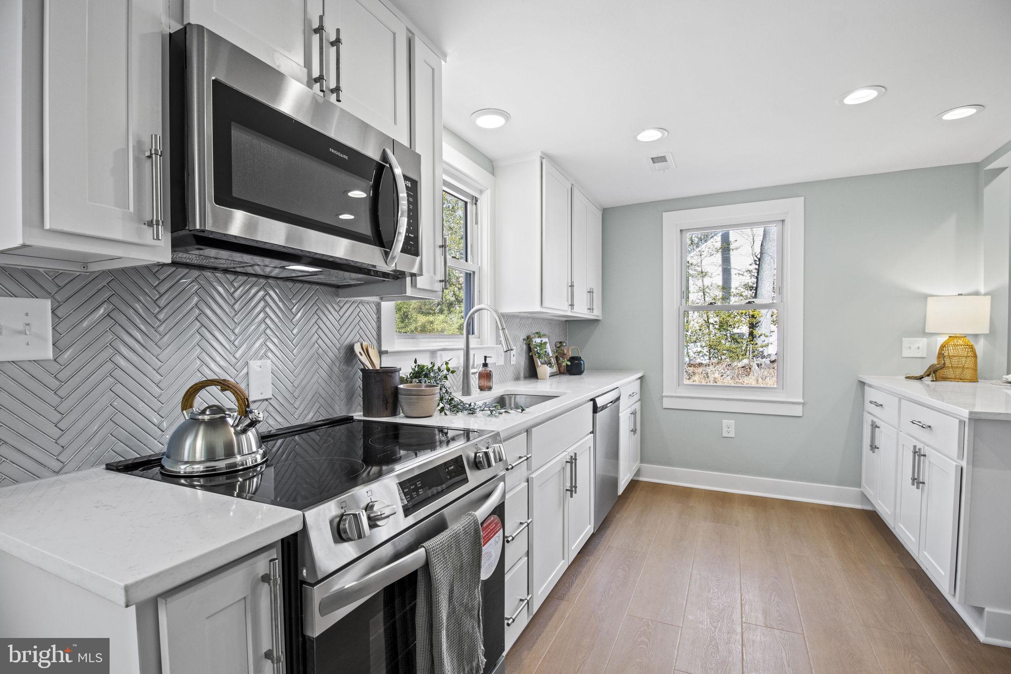 NORTH BEACH PARK - Residential