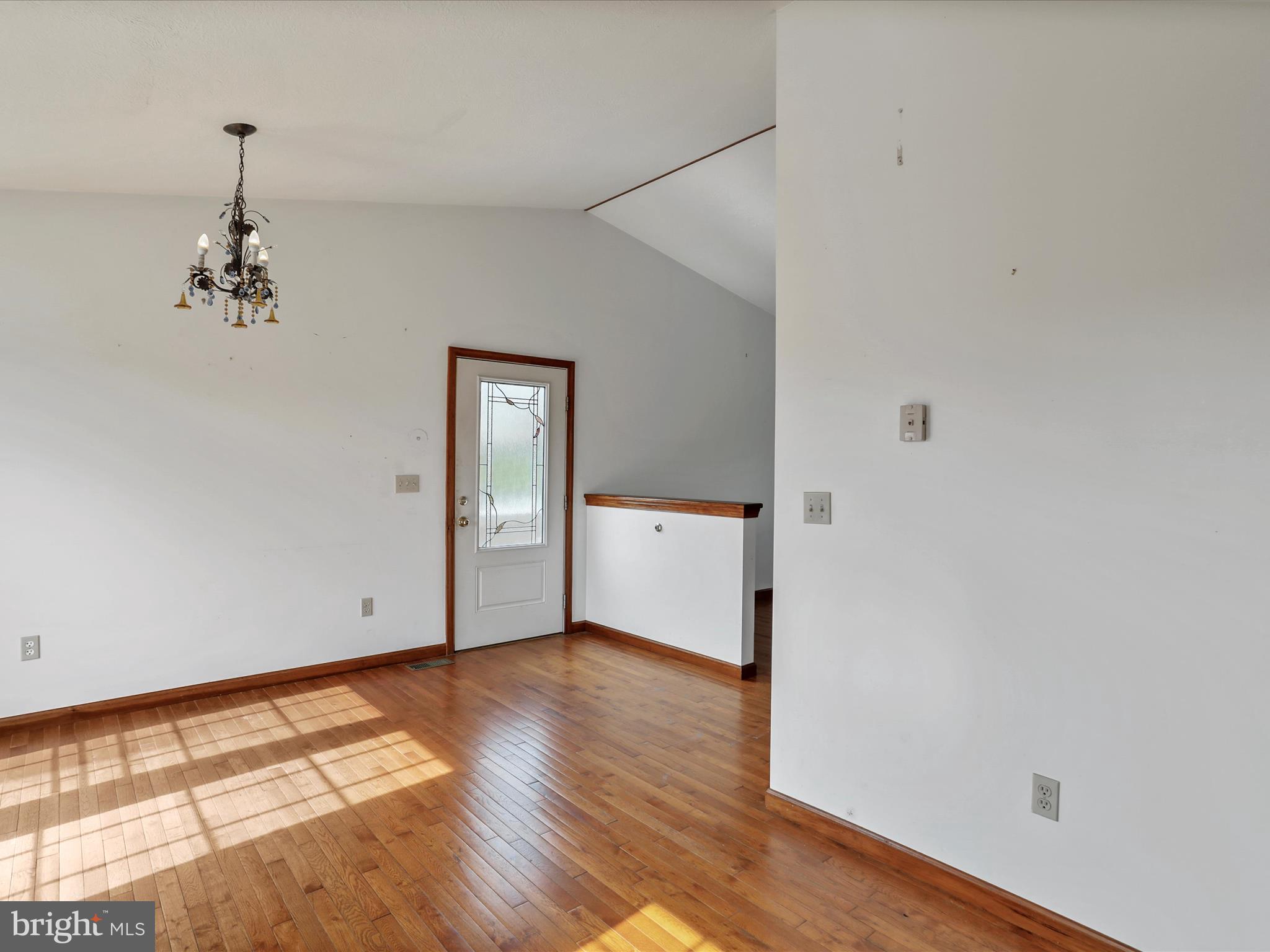 SUNRISE SUMMIT - Residential