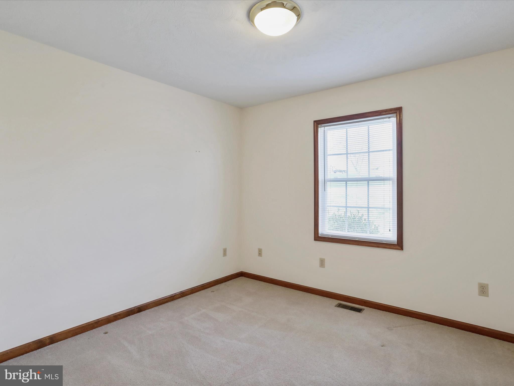 SUNRISE SUMMIT - Residential