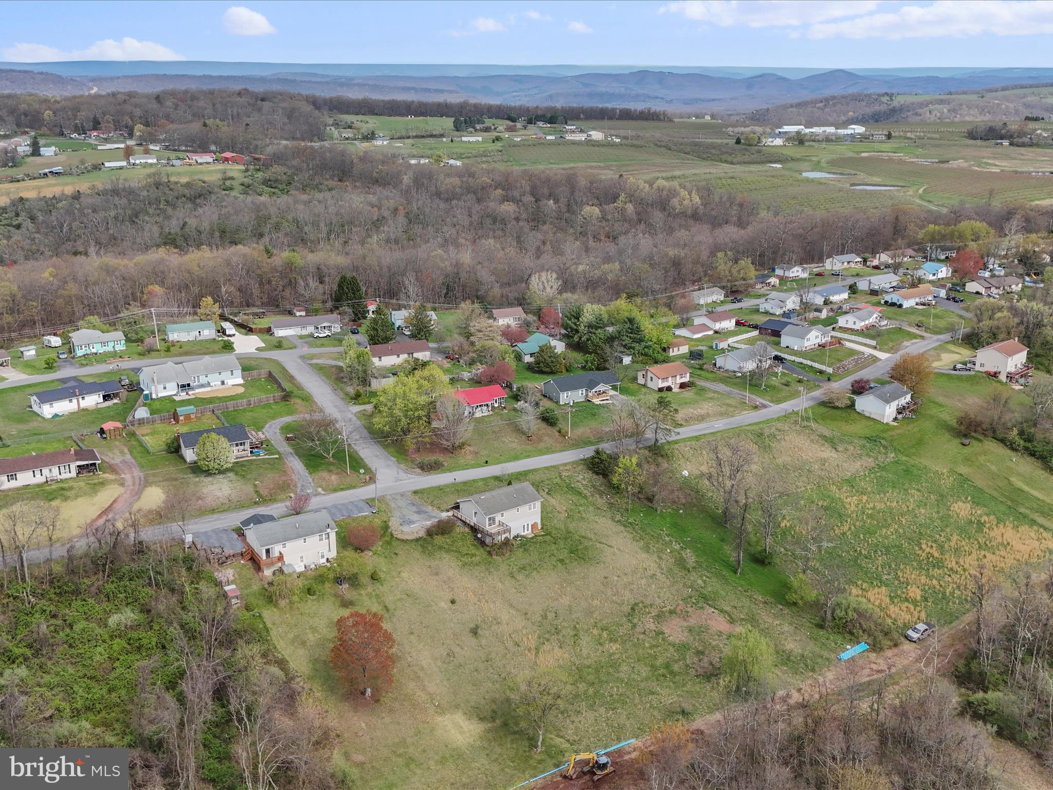 SUNRISE SUMMIT - Residential