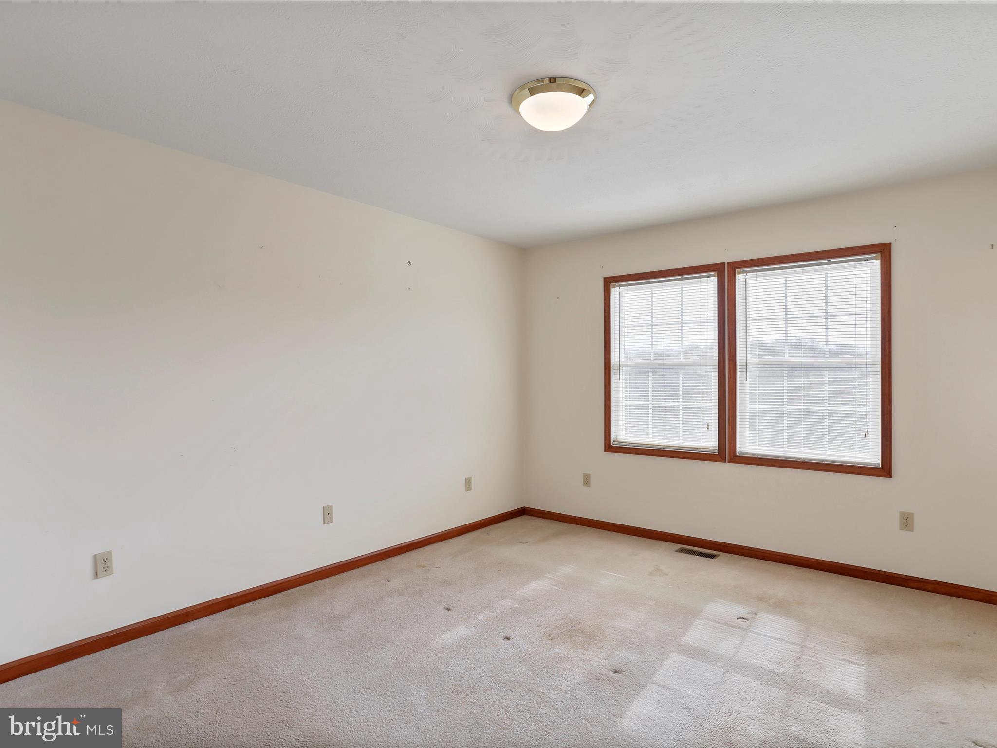 SUNRISE SUMMIT - Residential