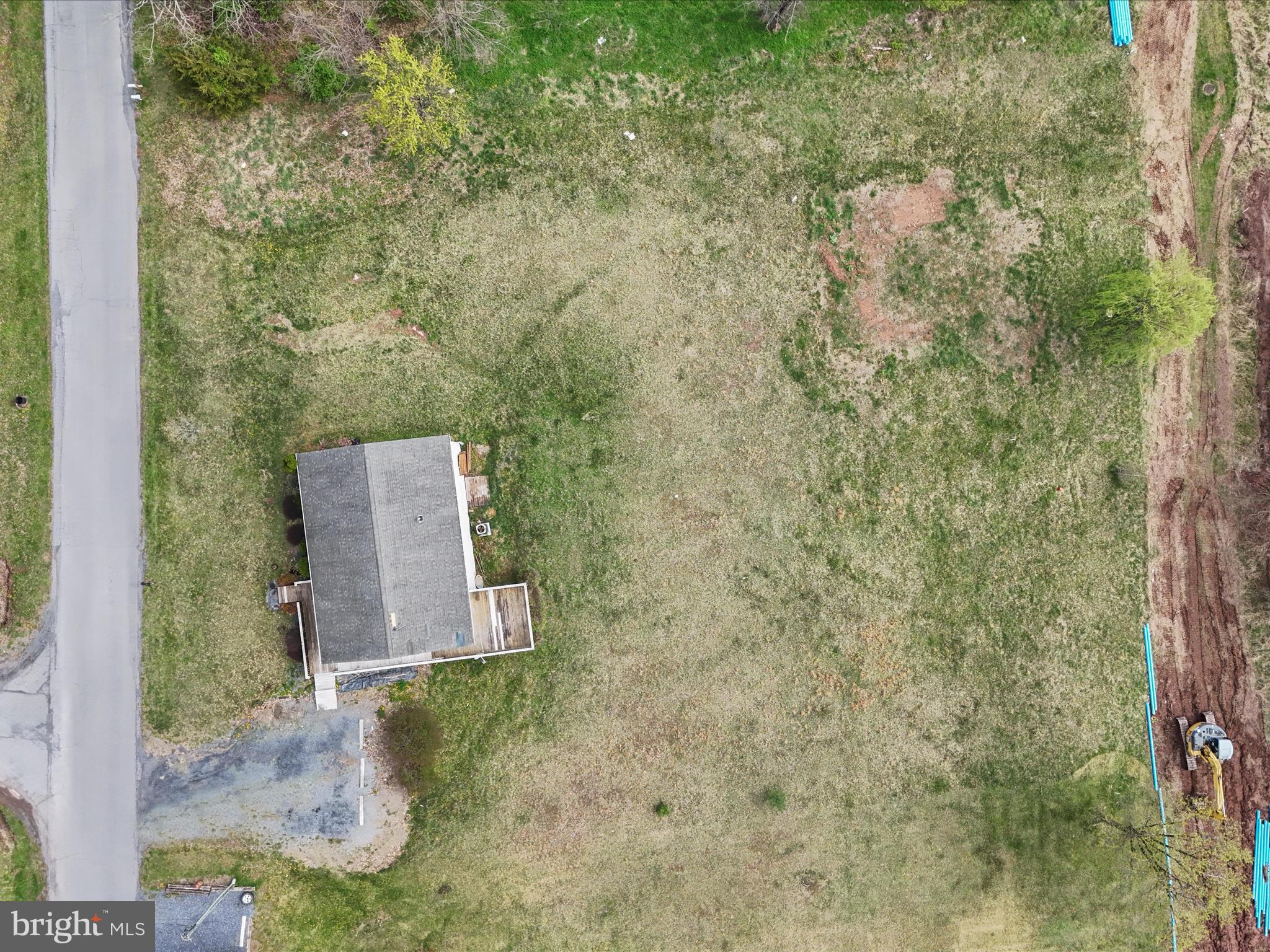 SUNRISE SUMMIT - Residential