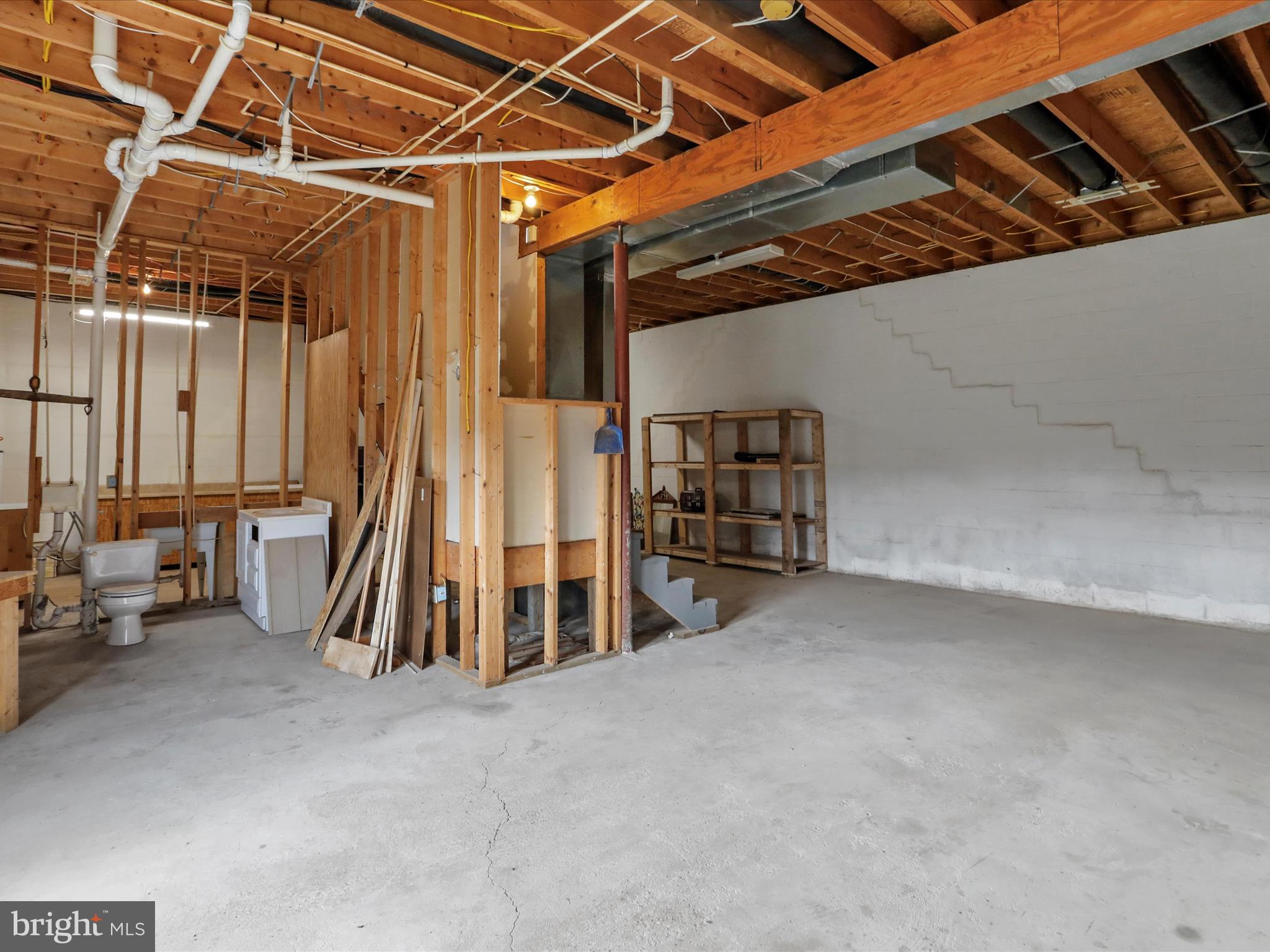 SUNRISE SUMMIT - Residential