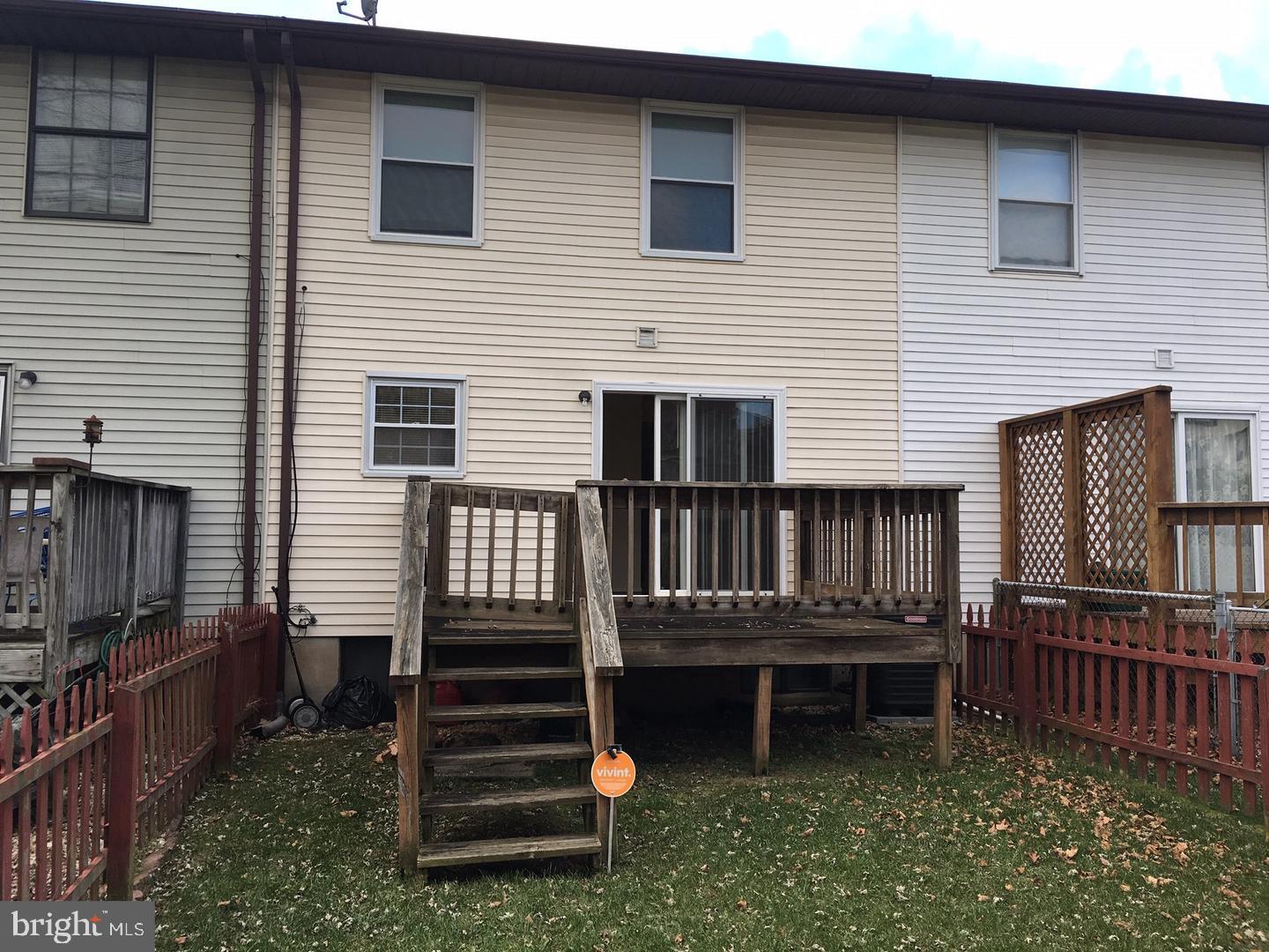 GREENS OF WESTMINSTER - Residential Lease