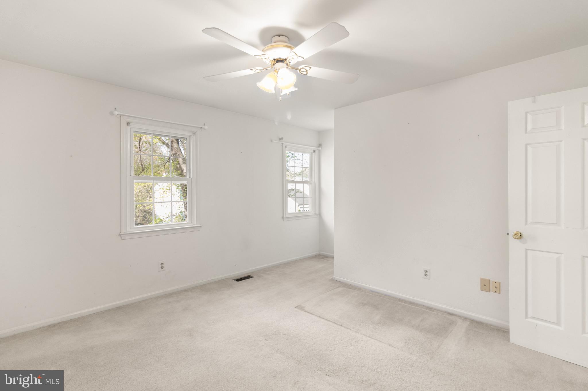 SOUTHPORT - Residential