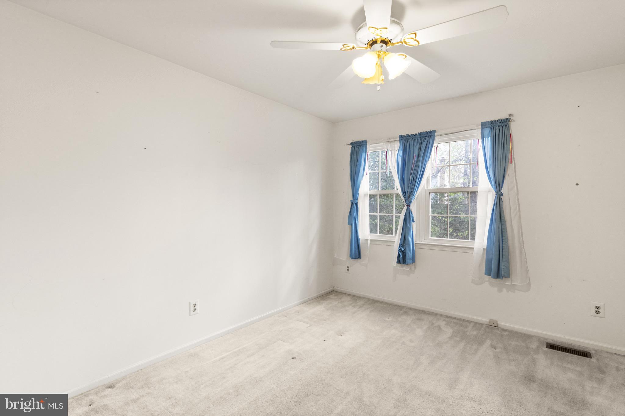 SOUTHPORT - Residential