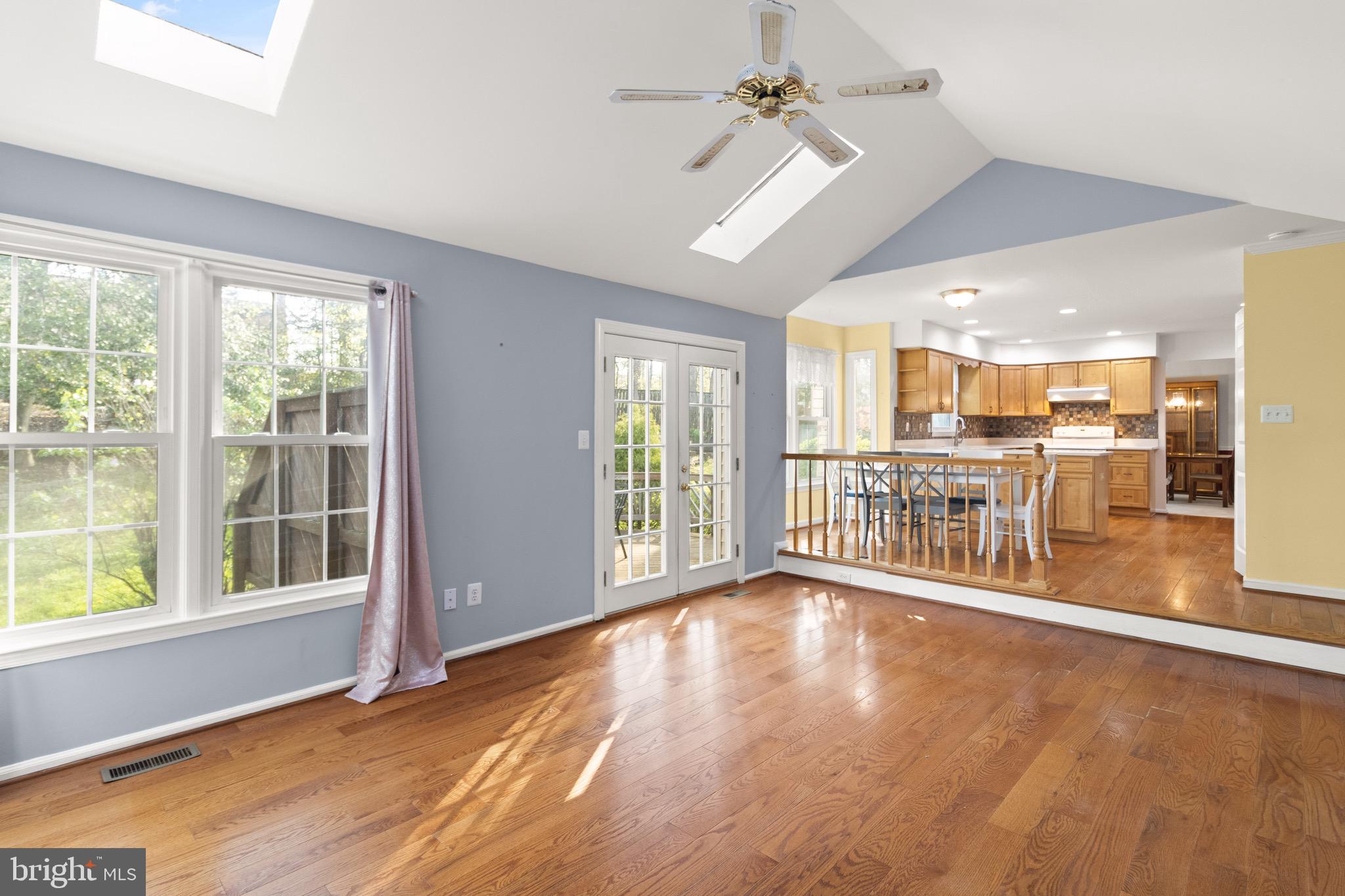 SOUTHPORT - Residential