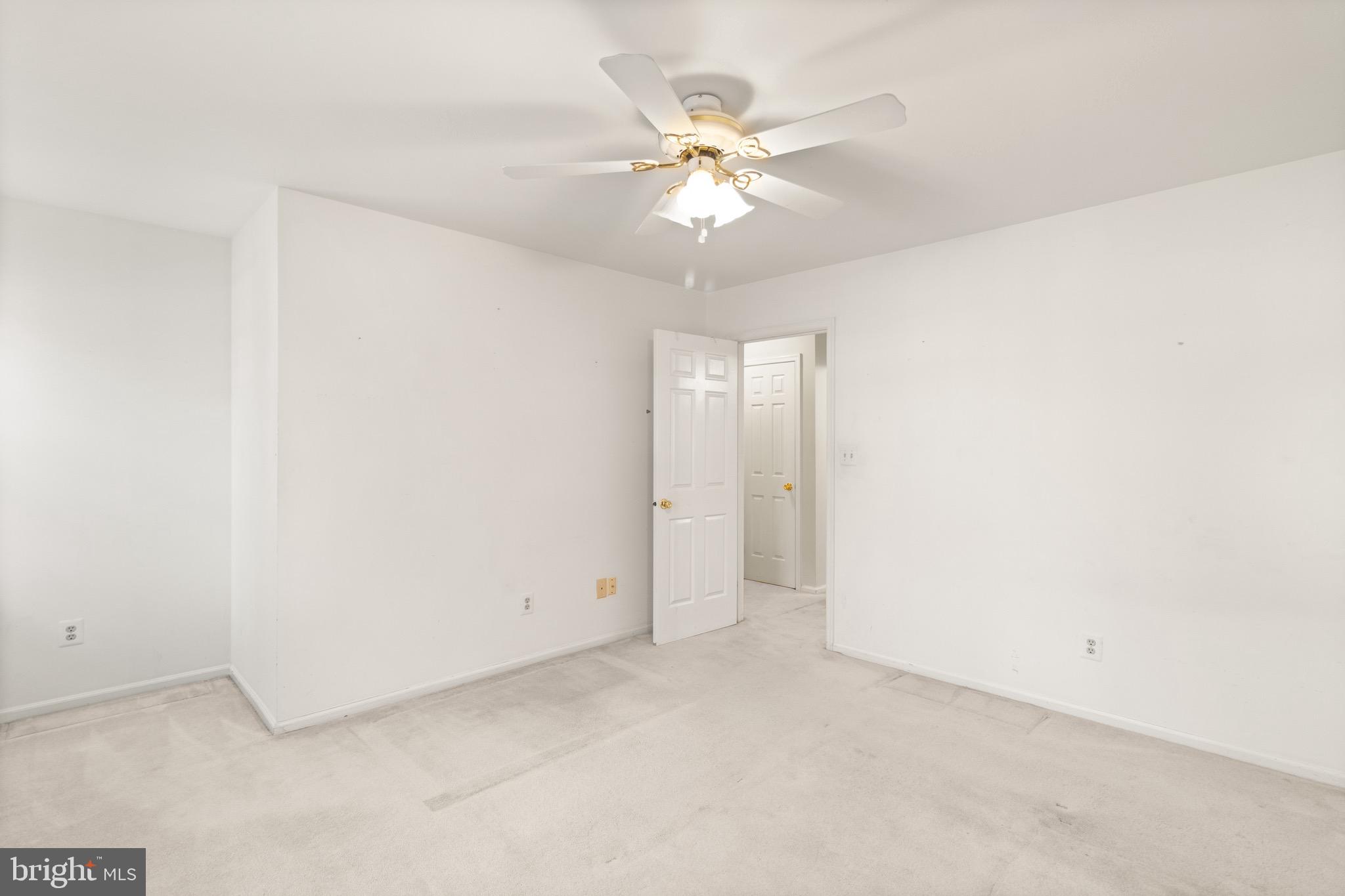 SOUTHPORT - Residential