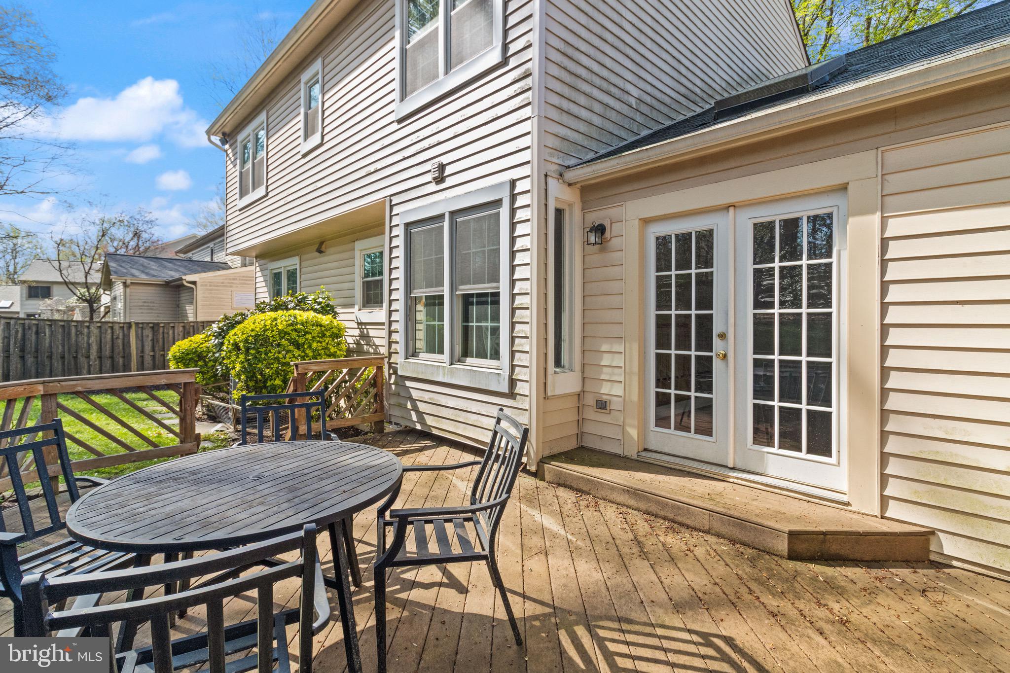 SOUTHPORT - Residential