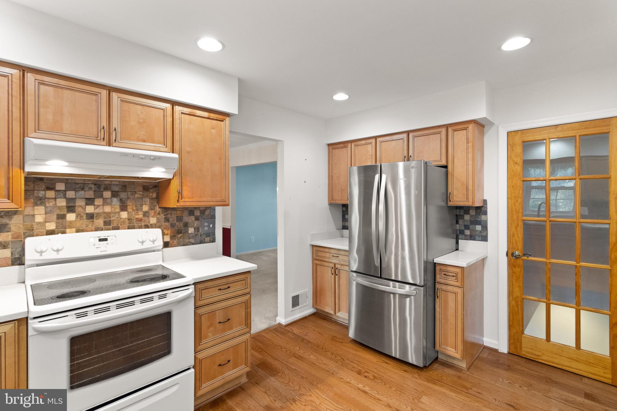 SOUTHPORT - Residential