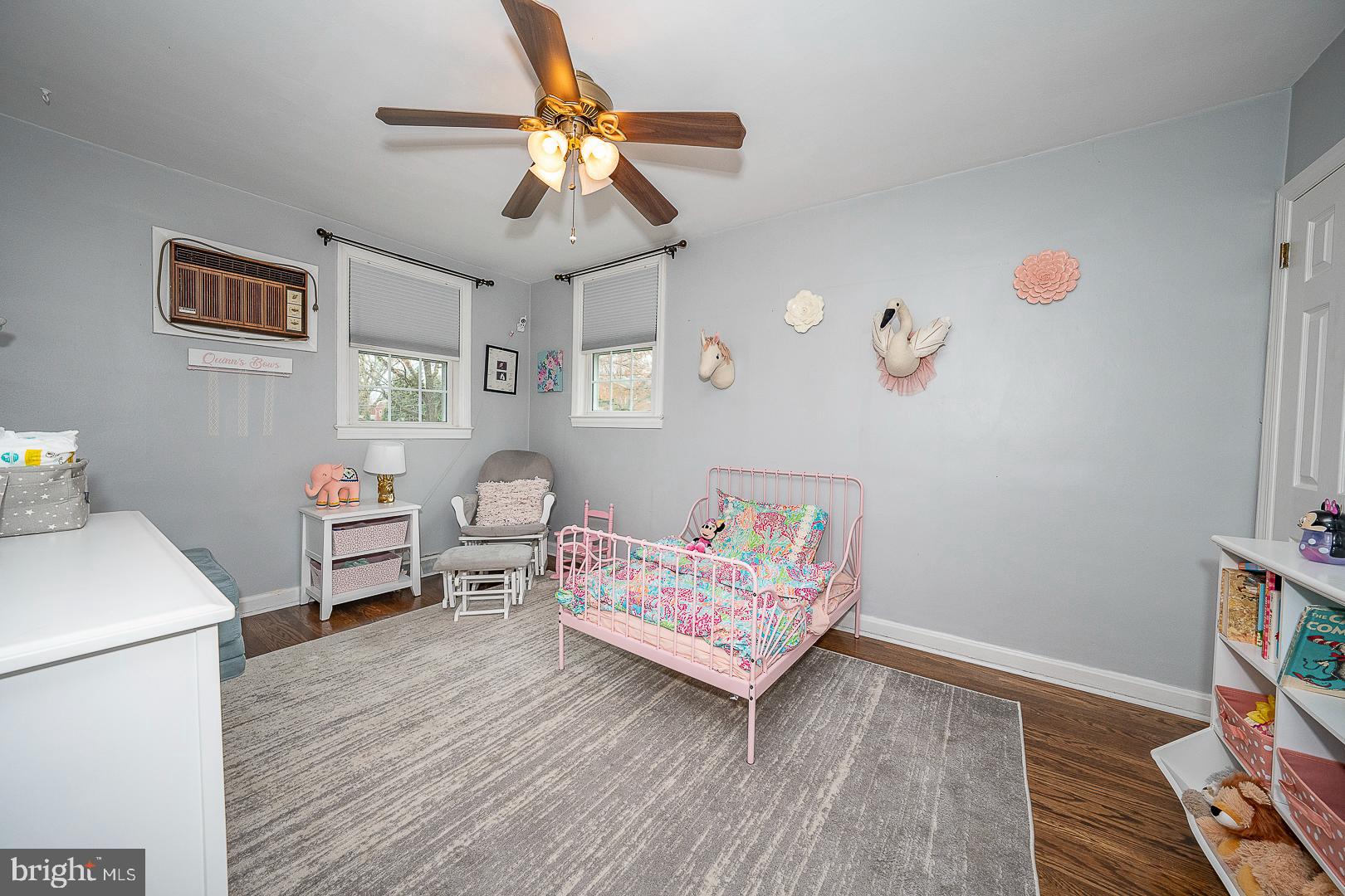 VALLEY VIEW - Residential