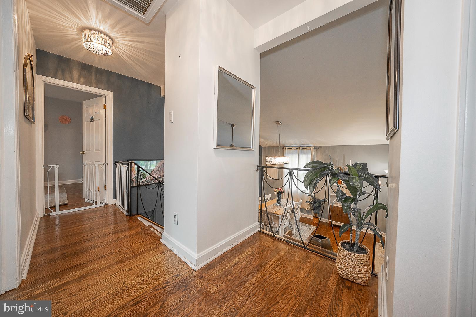 VALLEY VIEW - Residential