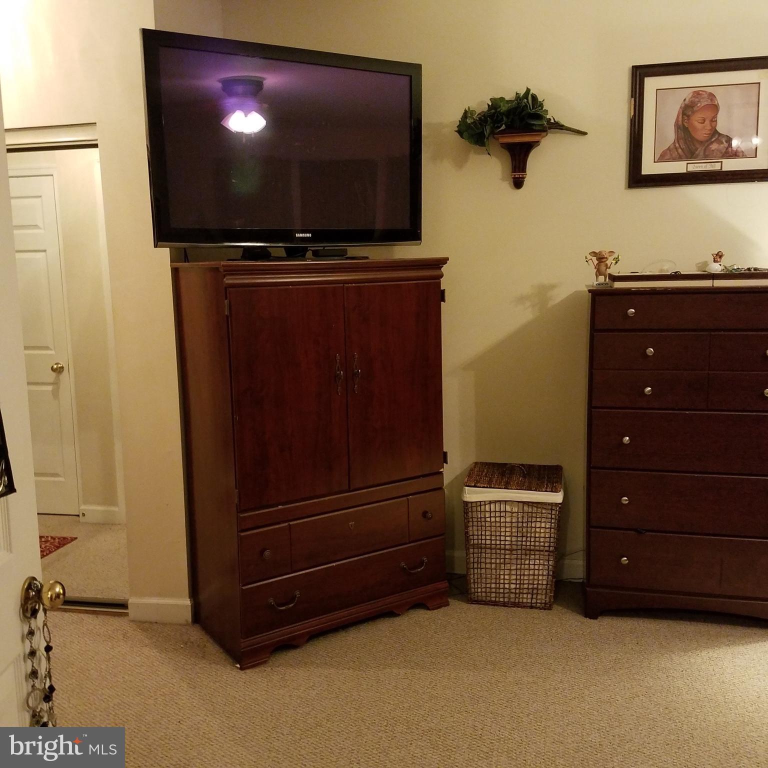 PINEY ORCHARD - Residential Lease