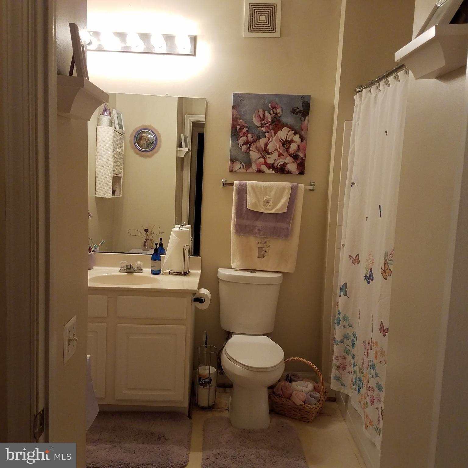 PINEY ORCHARD - Residential Lease