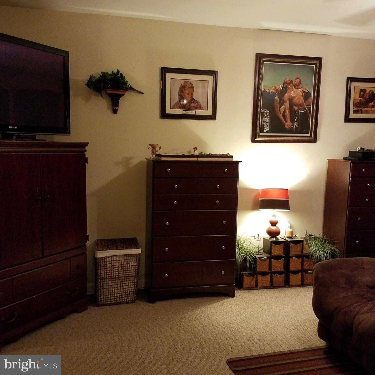 PINEY ORCHARD - Residential Lease