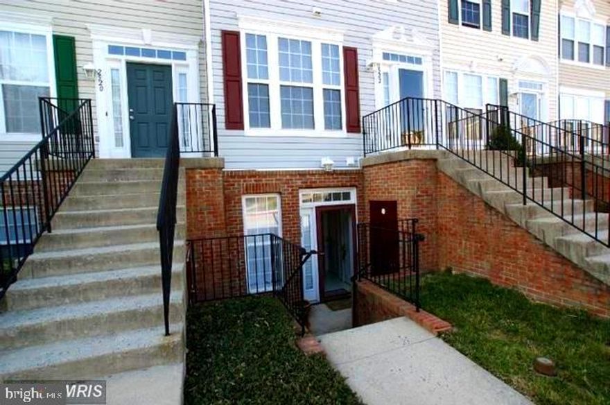 Lovely remodeled one-level condo is low maintenance and move in ready! All appliances stay at the home for your use. Two spacious bedrooms and nice open floorplan!