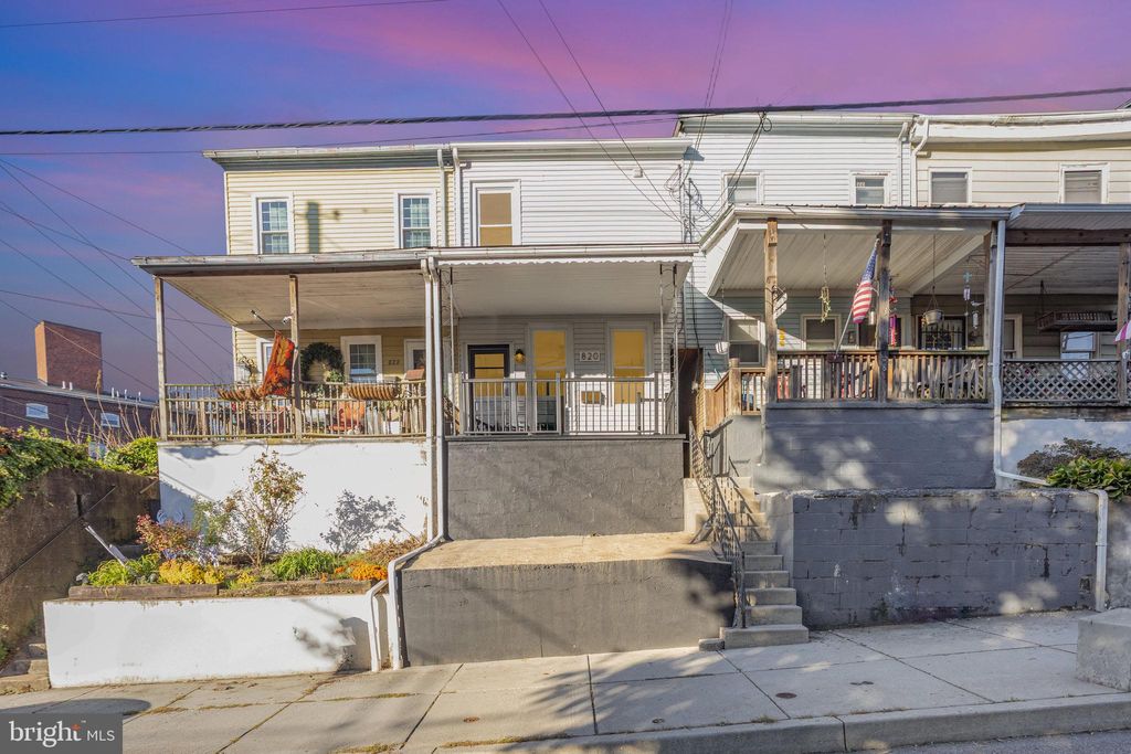 Photo of 820 Plane Street, COLUMBIA, PA 17512 (MLS # PALA2078520)