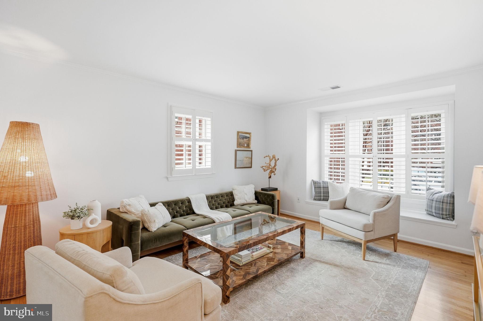 KENWOOD FOREST - Residential