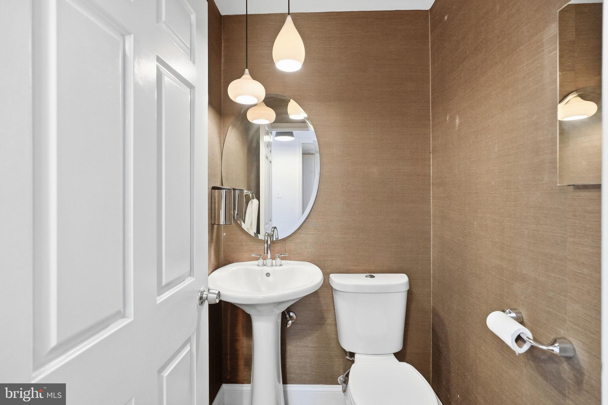 KENWOOD FOREST - Residential