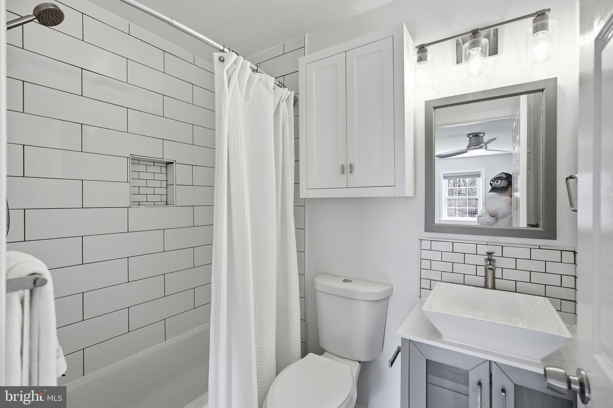 KENWOOD FOREST - Residential