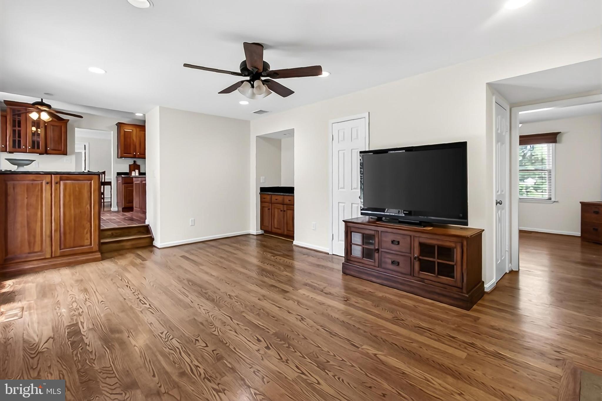 PLEASANT VALLEY - Residential