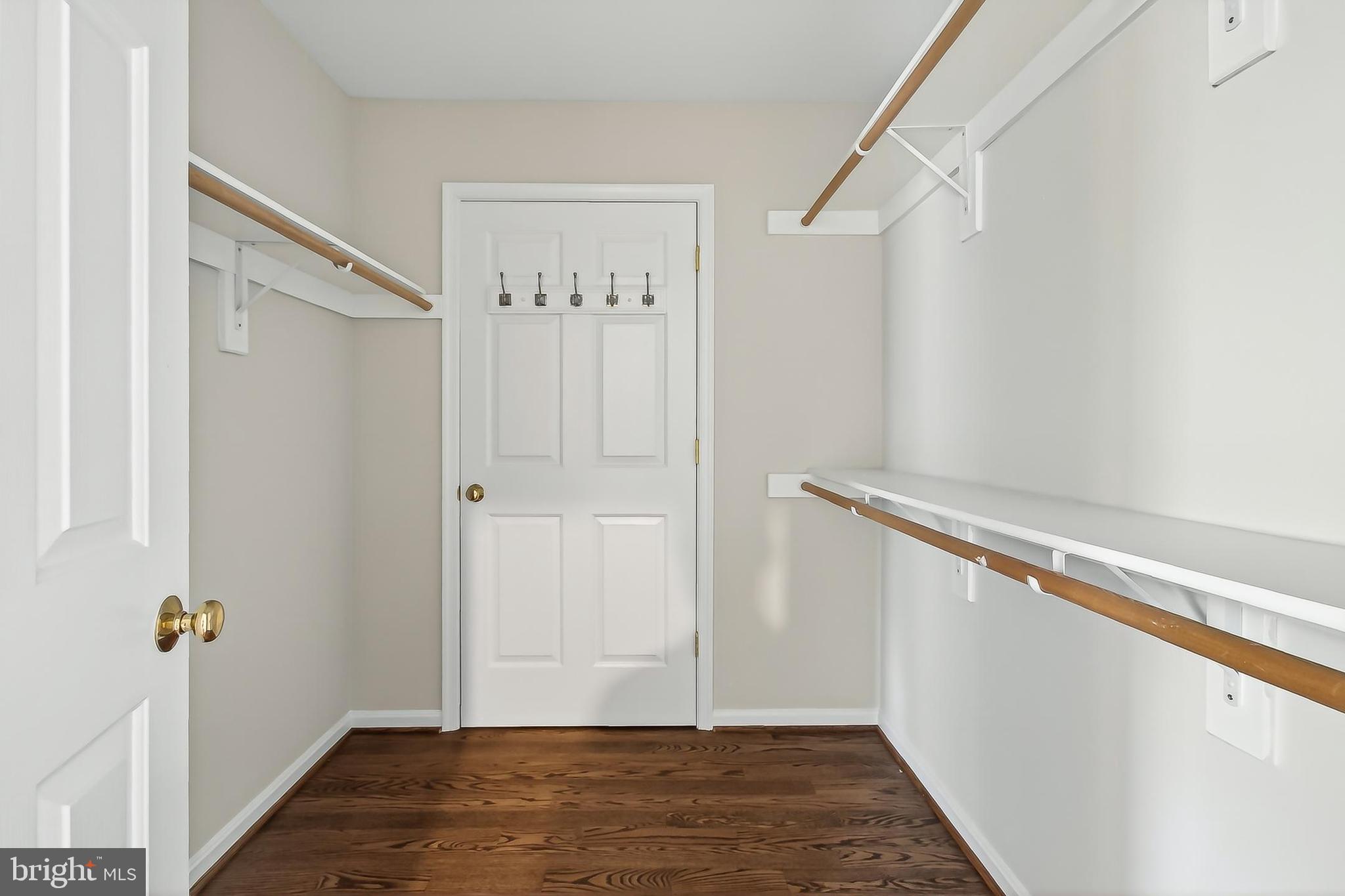 PLEASANT VALLEY - Residential