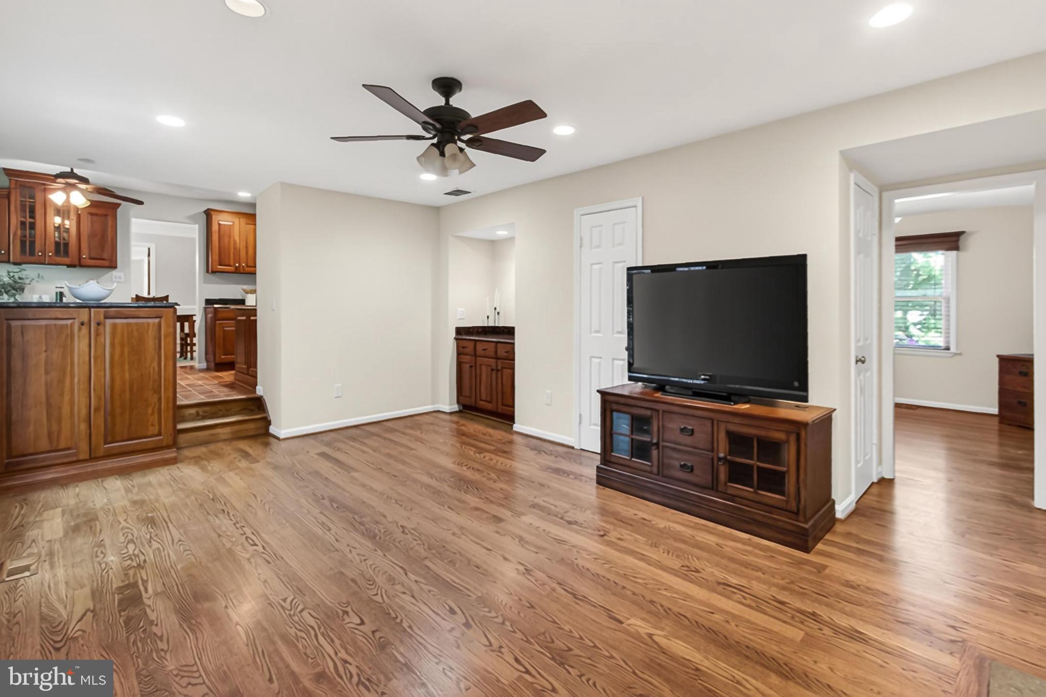 PLEASANT VALLEY - Residential