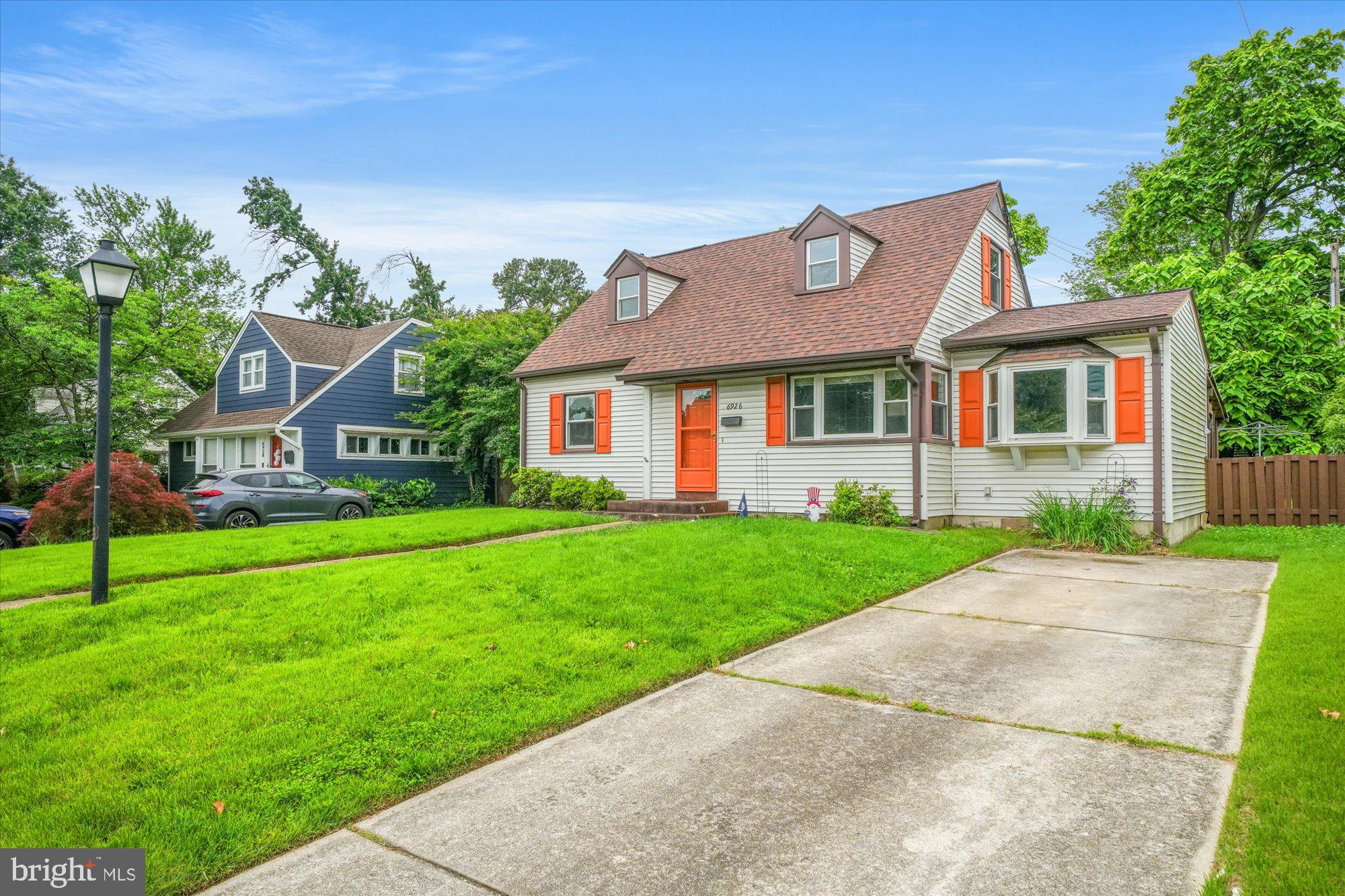 6926 VANDERBILT DRIVE