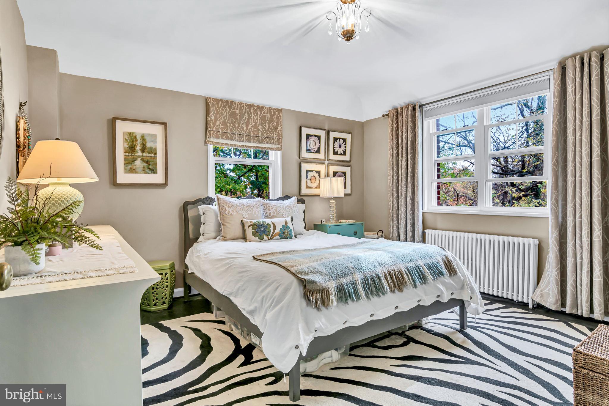 ROSSLYN HEIGHTS - Residential Lease