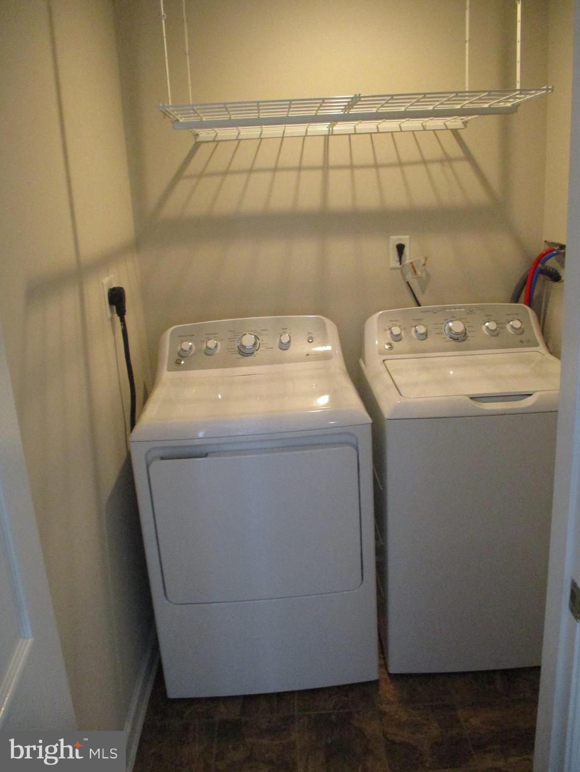 CARRIAGE HILL - Residential