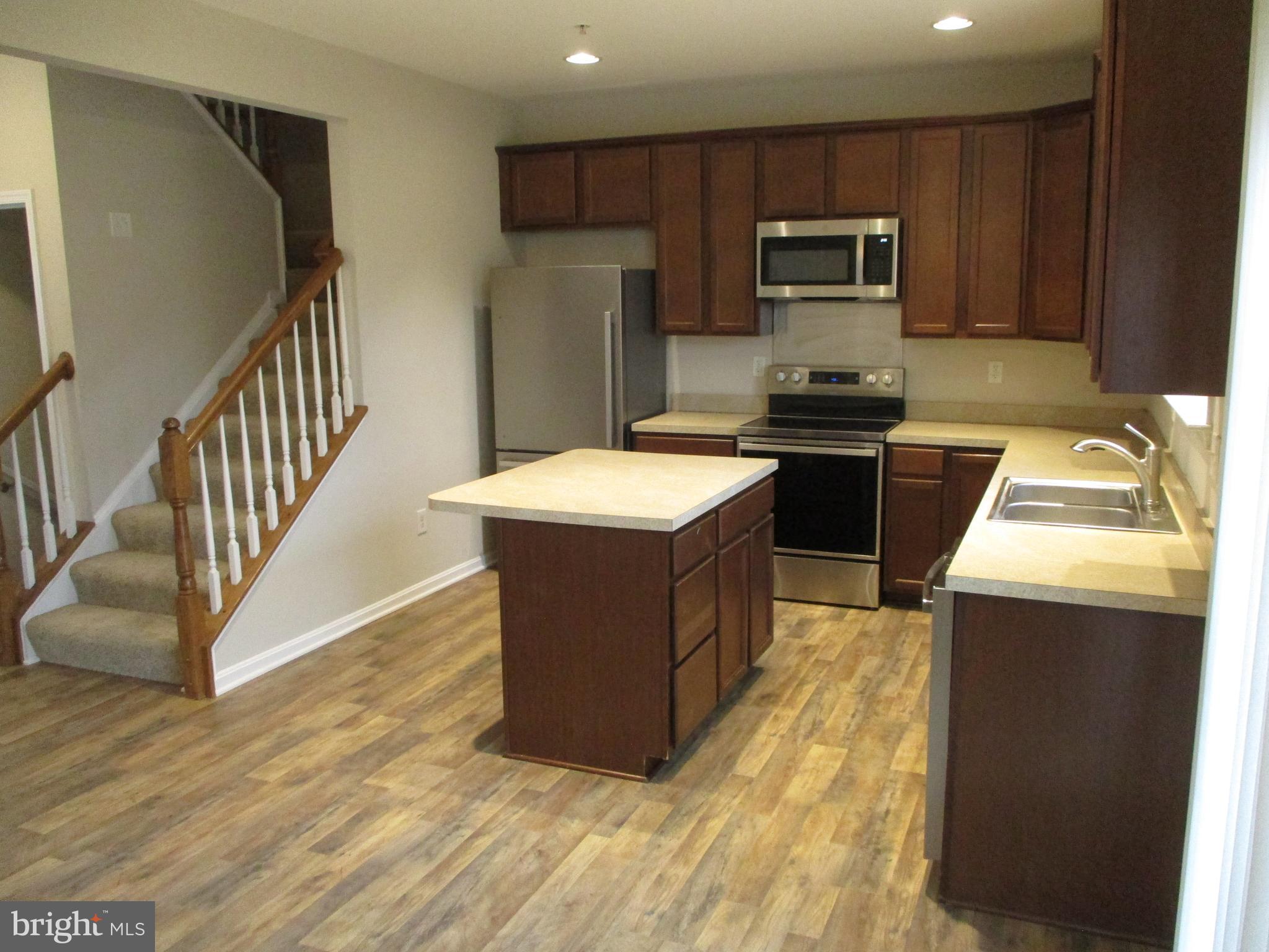 CARRIAGE HILL - Residential