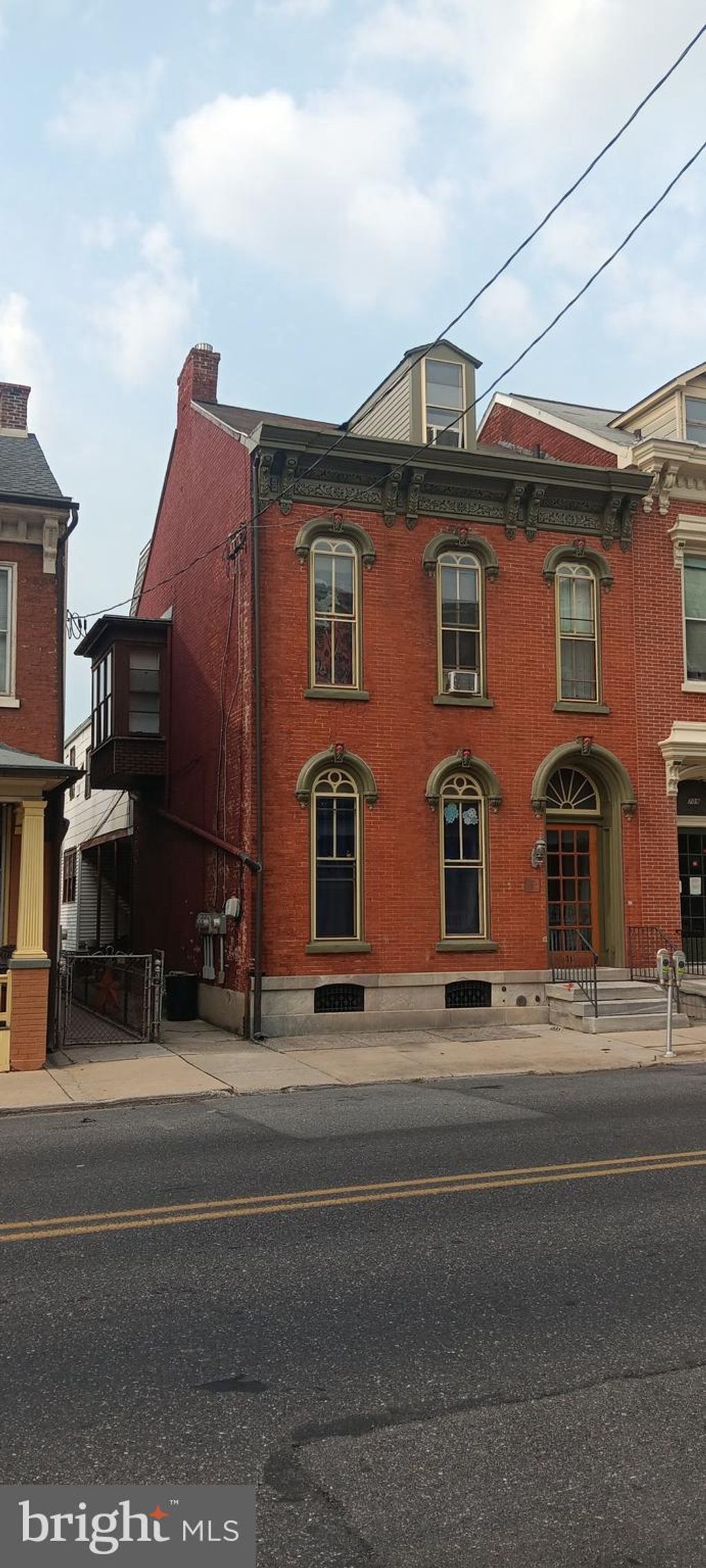 Photo of 711 Chestnut Street, LEBANON, PA 17042 (MLS # PALN2023132)