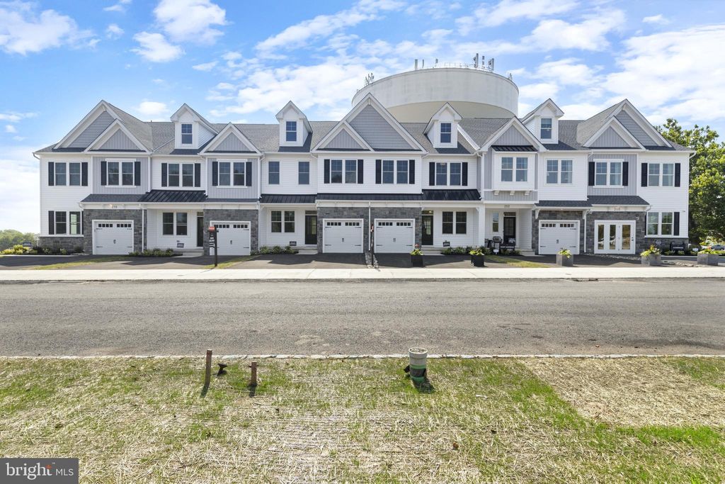 Photo of 435 Reagans Lane #LOT 124, CHALFONT, PA 18914 (MLS # PABU2108404)
