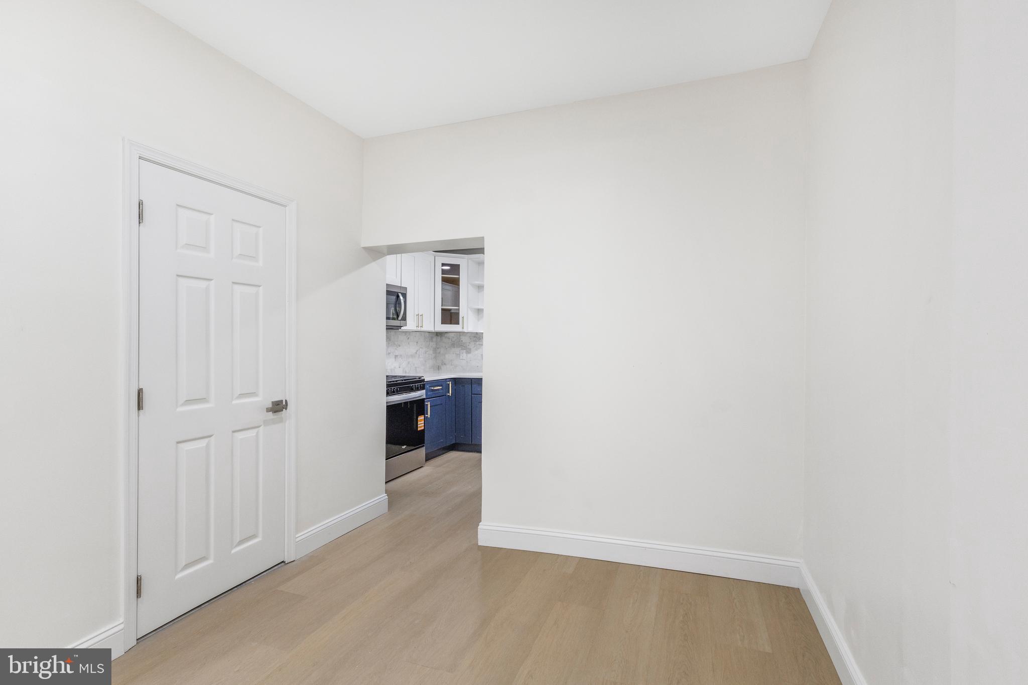 DICKINSON NARROWS - Residential