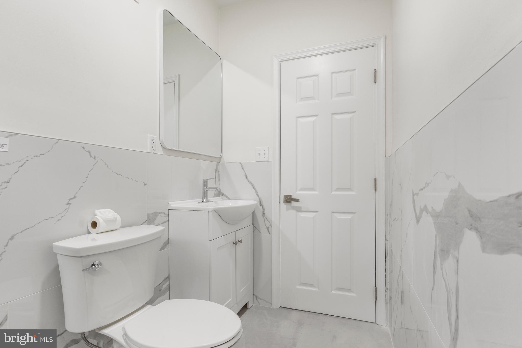 DICKINSON NARROWS - Residential