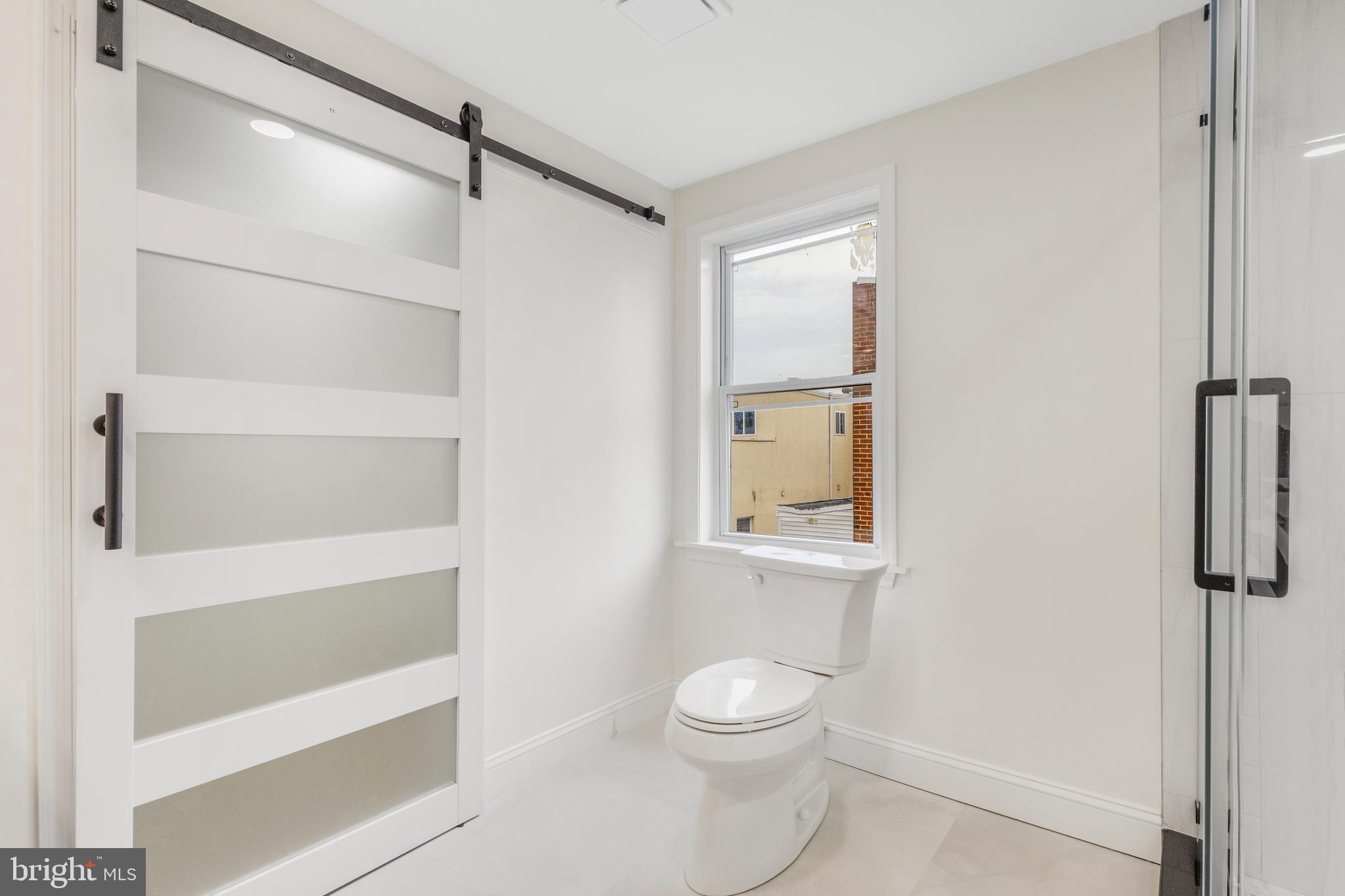 DICKINSON NARROWS - Residential