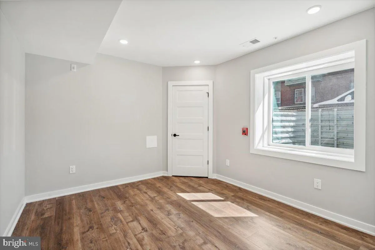 Philadelphia, Pennsylvania 19104, United States, 3 Bedrooms Bedrooms, ,3 BathroomsBathrooms,Residential,Active,10661