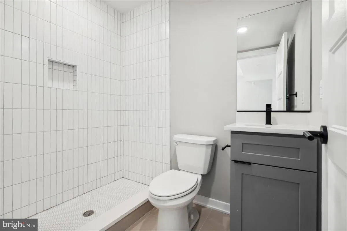 Philadelphia, Pennsylvania 19104, United States, 3 Bedrooms Bedrooms, ,3 BathroomsBathrooms,Residential,Active,10661