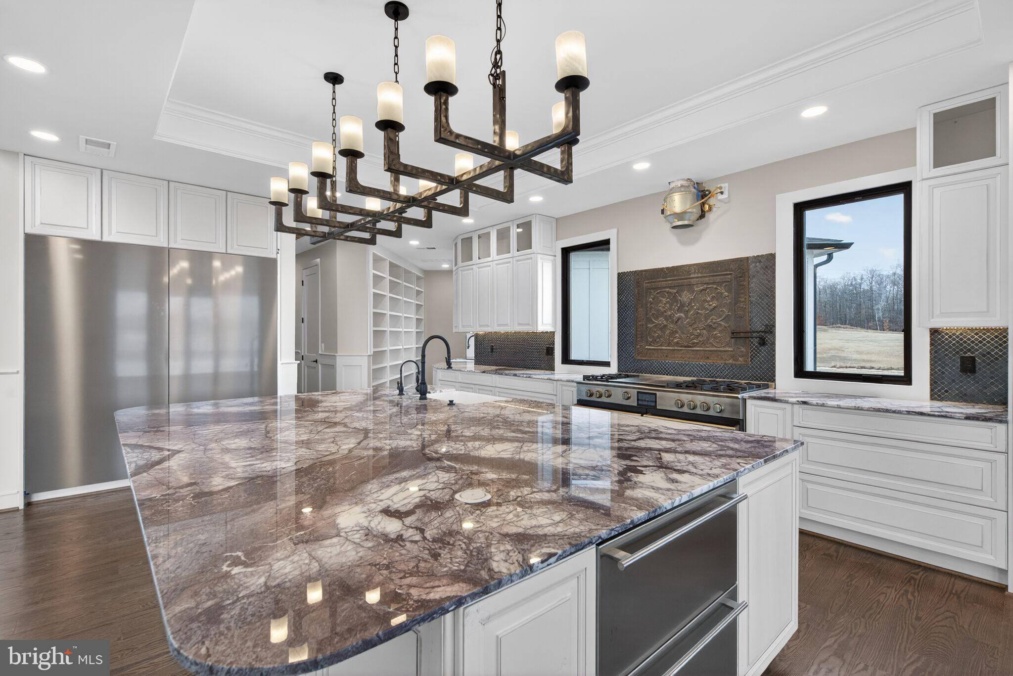 ROCK ISLAND LANDING - Residential