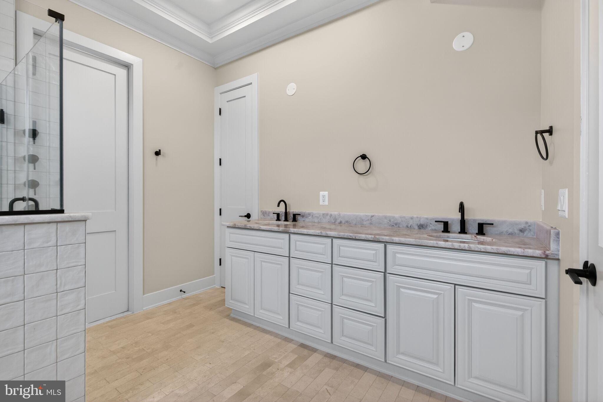 ROCK ISLAND LANDING - Residential