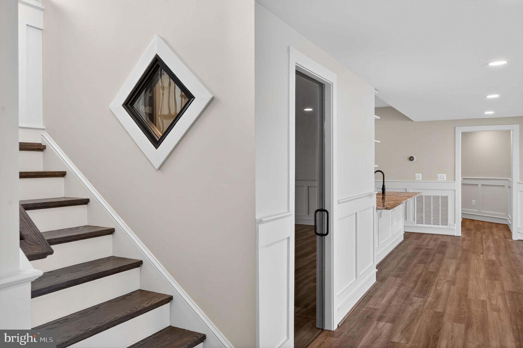 ROCK ISLAND LANDING - Residential