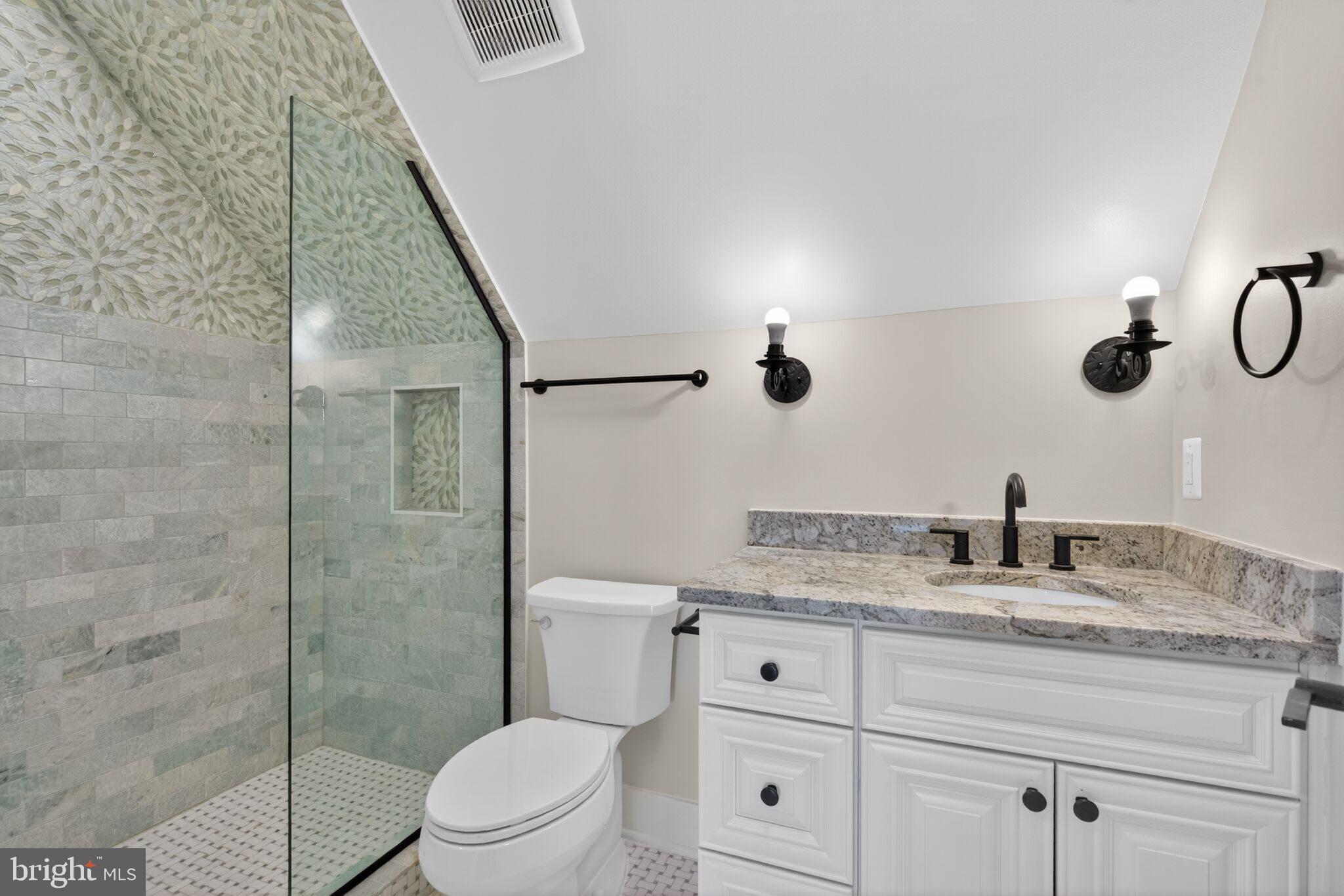 ROCK ISLAND LANDING - Residential